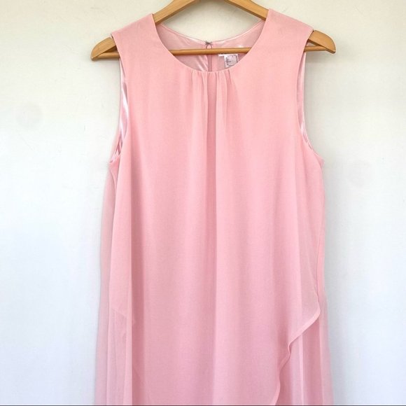 VENUS Dresses & Skirts - Venus sleeveless maxi dress with wrap  front hem